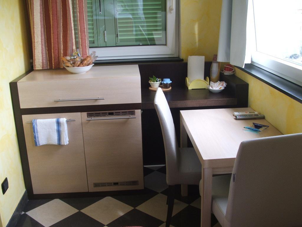 Villa Nina Λα Σπέτσια Δωμάτιο φωτογραφία